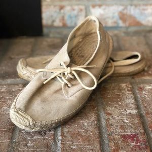 Women’s Soludo’s - Women’s size 8 US